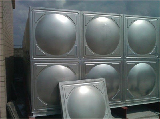 優(yōu)質(zhì)方形不銹鋼水箱就選千凱水箱，11年專注水箱行業(yè)，經(jīng)驗豐富，技術(shù)嫻熟，采購咨詢0771-3903136