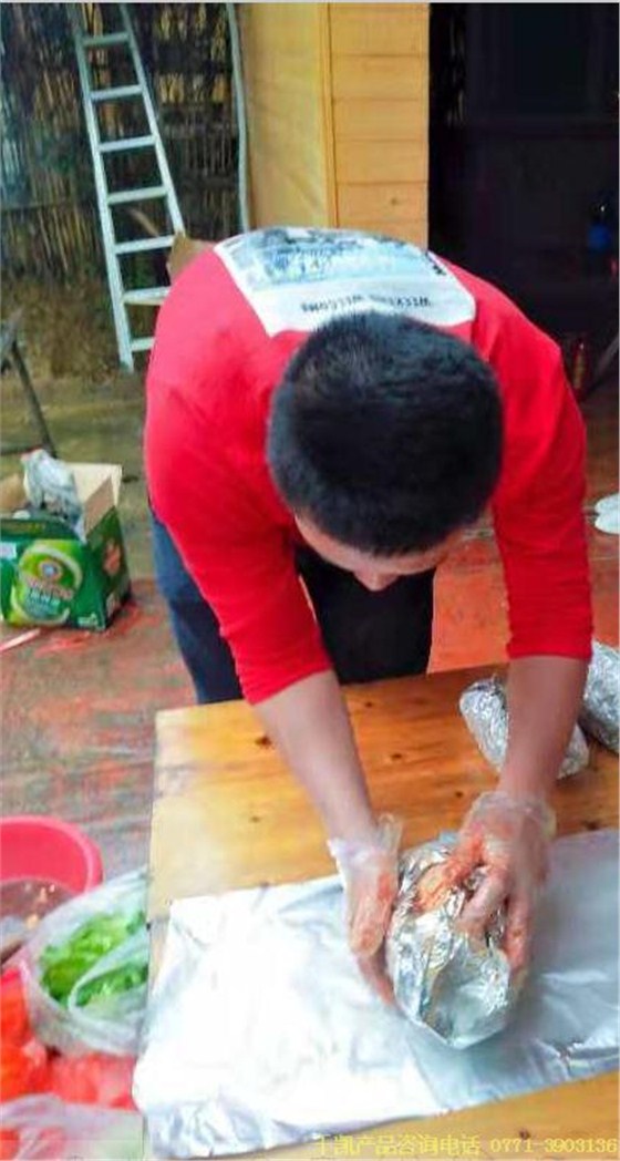 南寧不銹鋼水箱廠家千凱之燒烤活動，咨詢0771-3903136