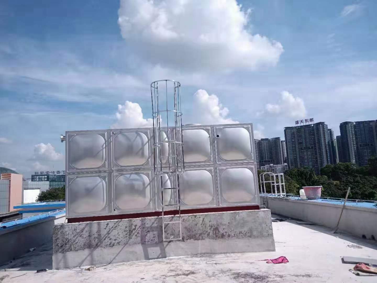 南寧不銹鋼水箱廠家